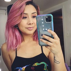 Meet your Posher, Sindy